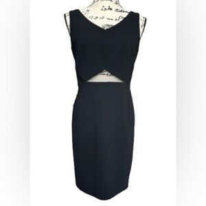 Akris .Sheath Black Dress with Waist Seams. Size USA 6-8. F 40. D 38.